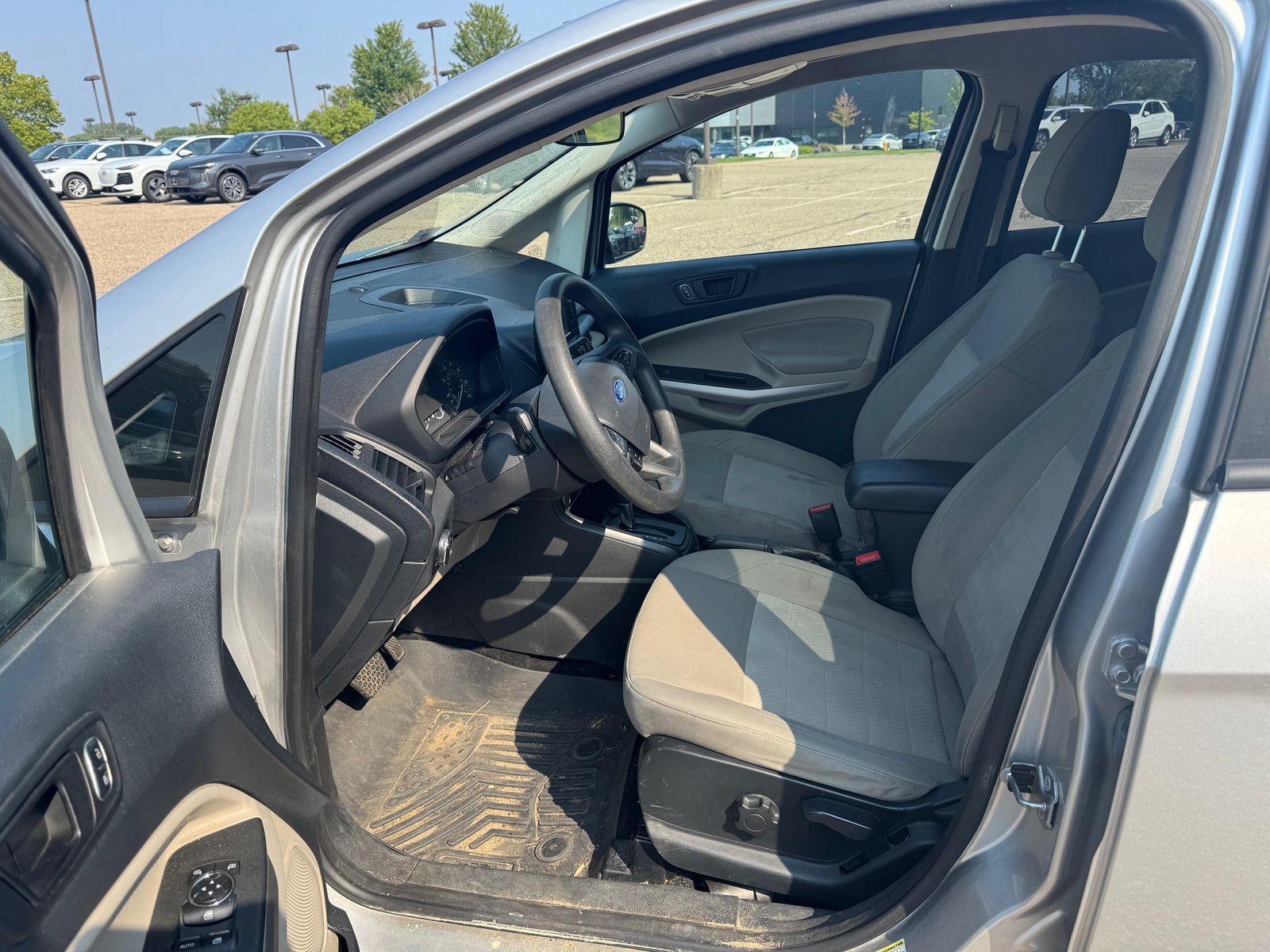 Thumbnail: 2018 Ford EcoSport - 6