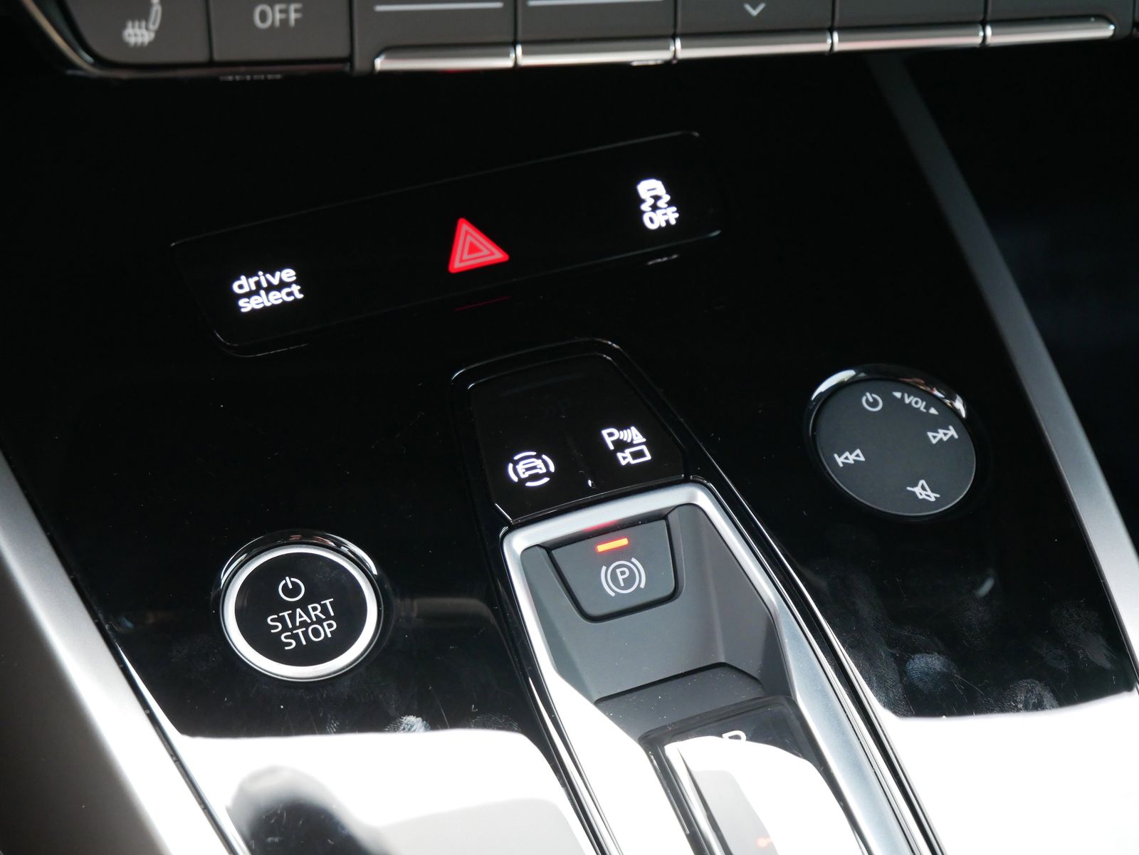 2023 Audi Q4 e-tron Prestige 21