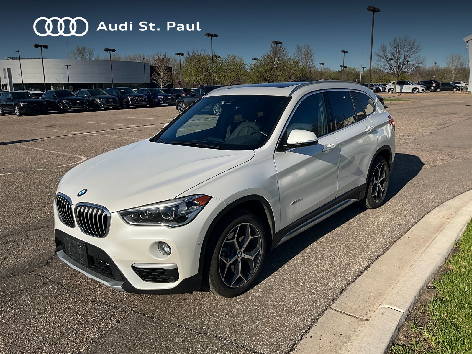 Thumbnail: 2018 BMW X1 - 1