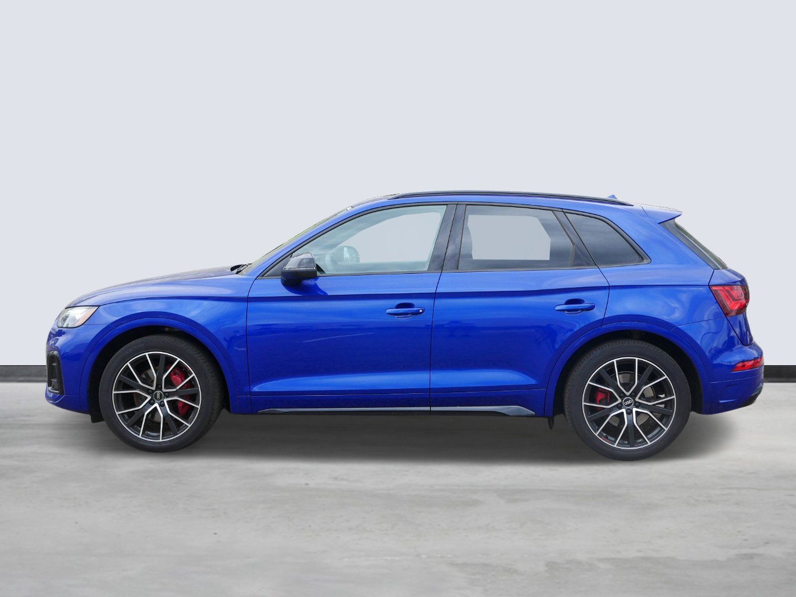 Used 2021 Audi SQ5 Premium Plus with VIN WA1B4AFYXM2089662 for sale in Maplewood, MN