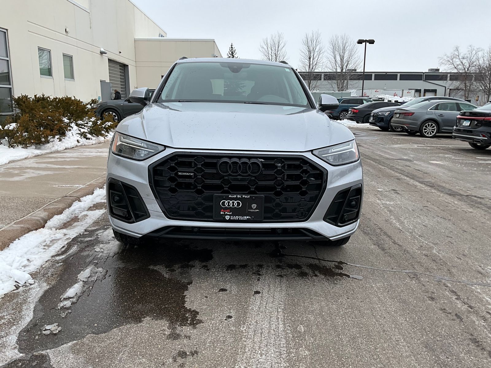 Thumbnail: 2023 Audi Q5 - 3