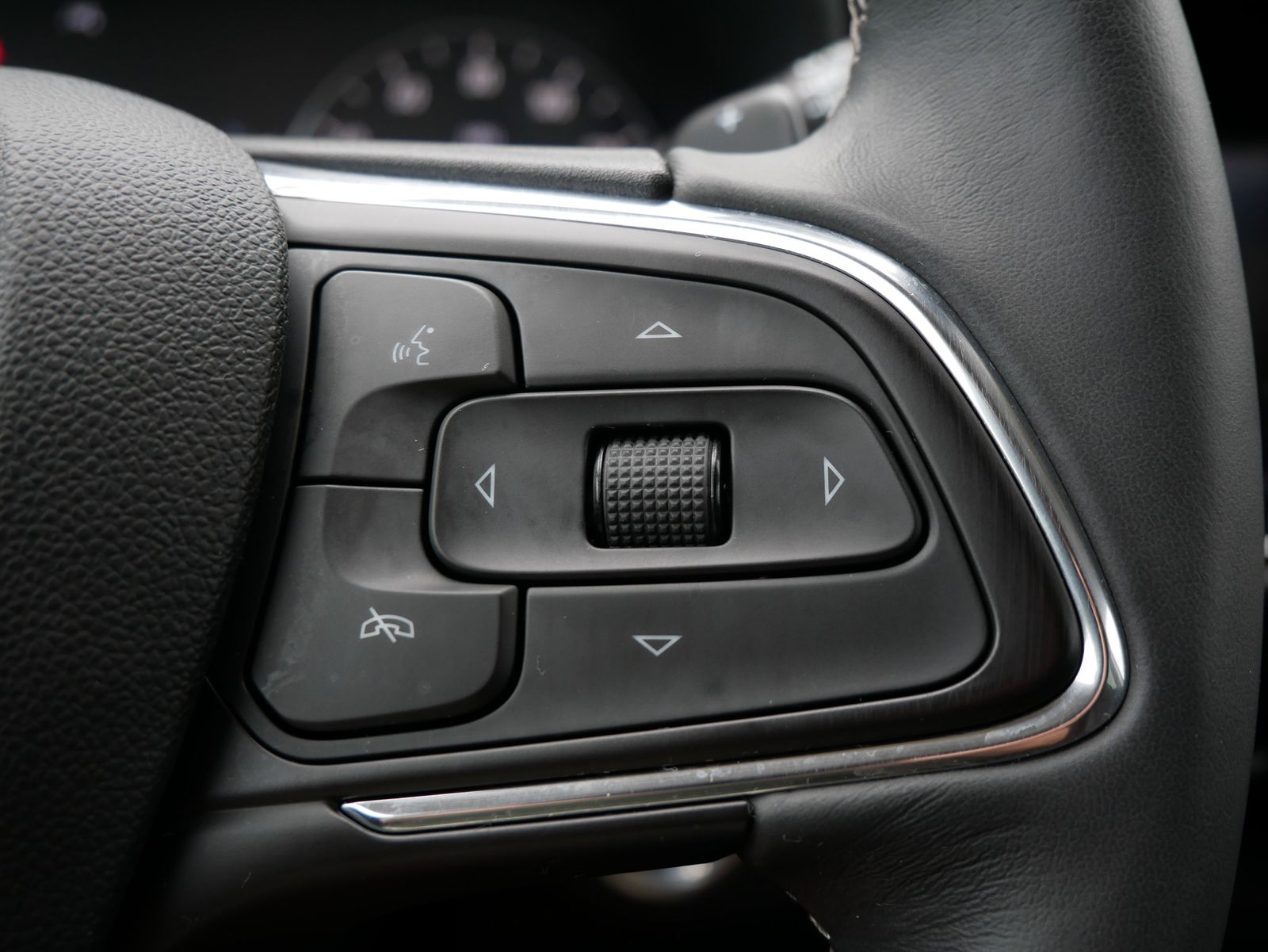 Thumbnail: 2023 Buick Envision - 25