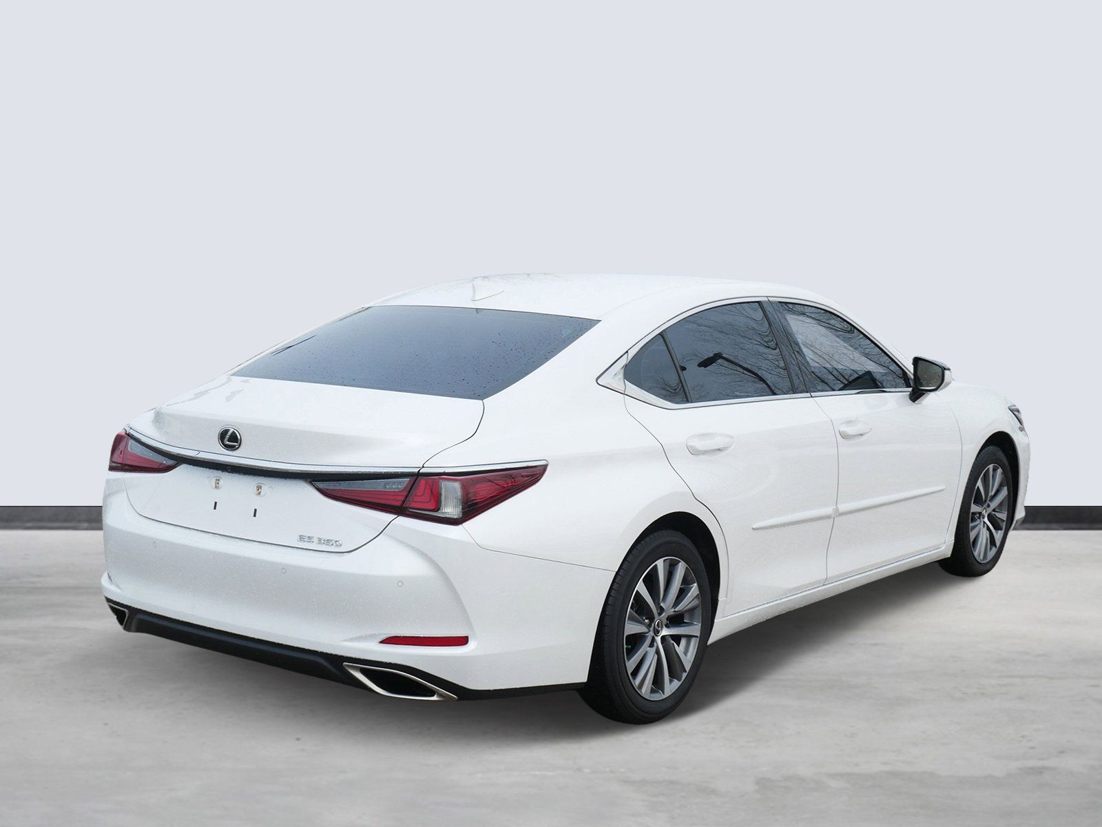 Thumbnail: 2021 Lexus ES - 4