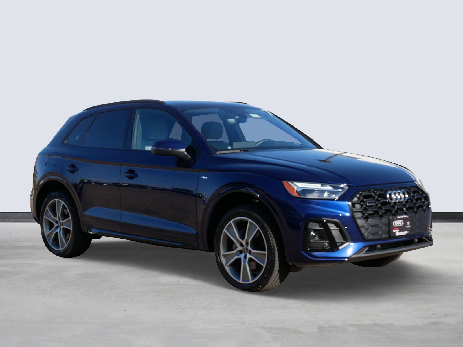 Thumbnail: 2025 Audi Q5 - 6