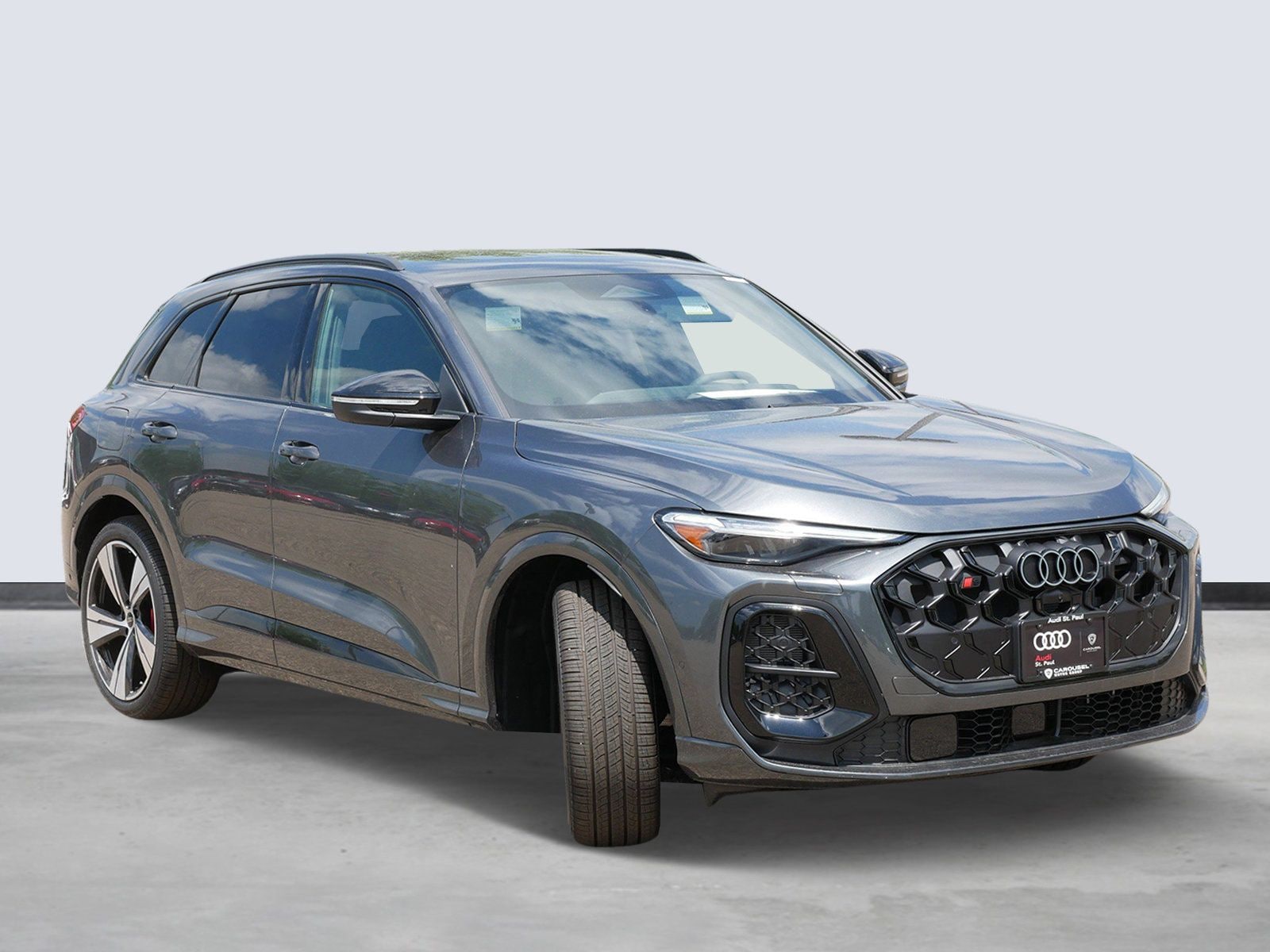 Thumbnail: 2026 Audi SQ5 - 5