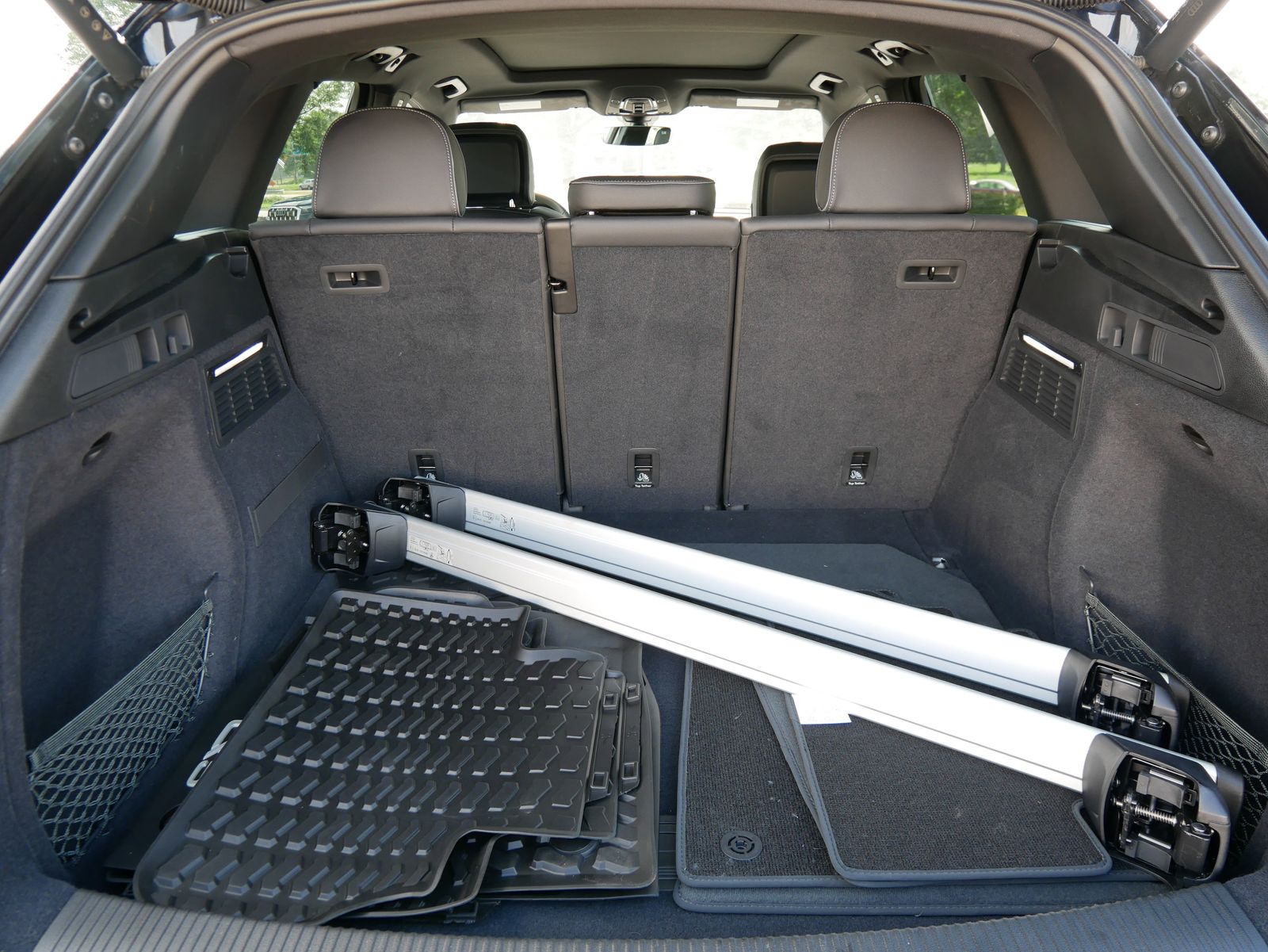 Thumbnail: 2025 Audi Q5 - 9