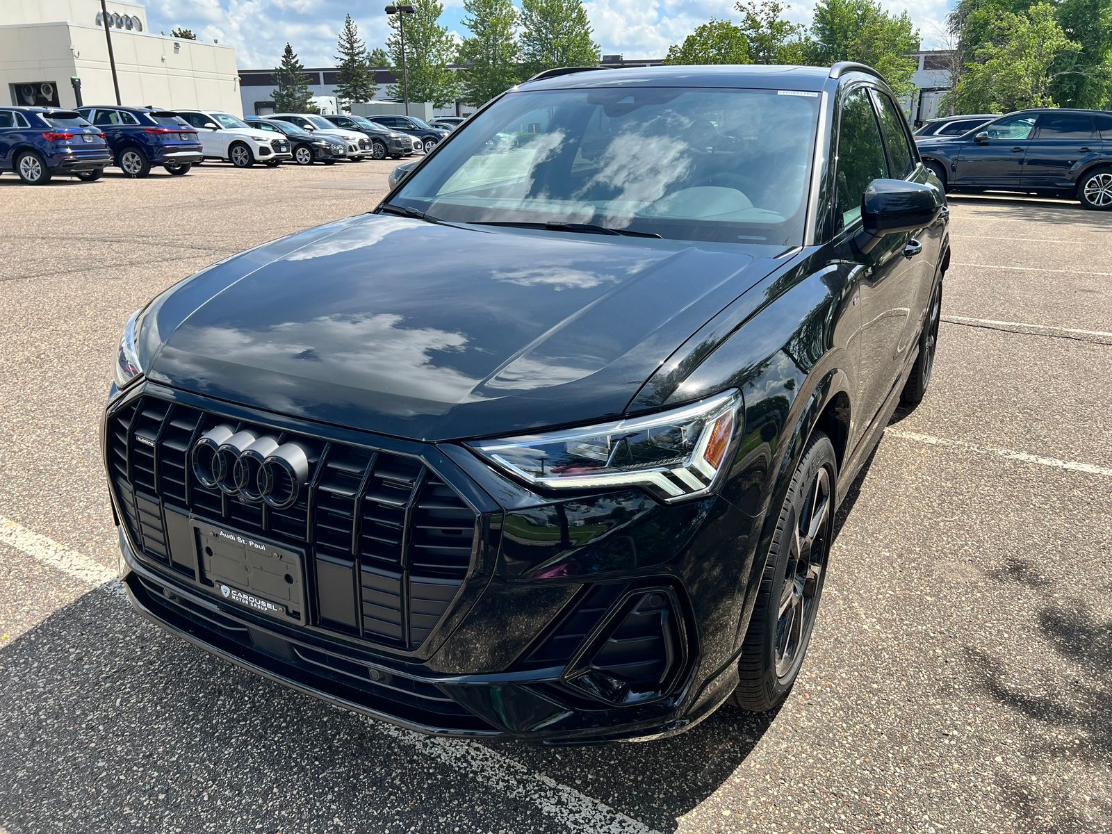 Thumbnail: 2025 Audi Q3 - 1