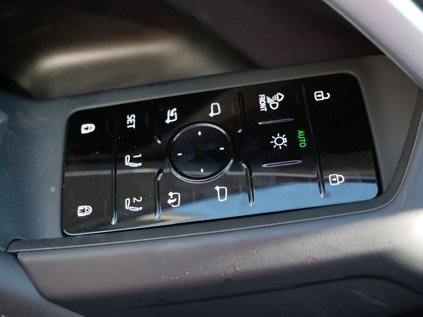 Thumbnail: 2026 Audi Q5 - 16