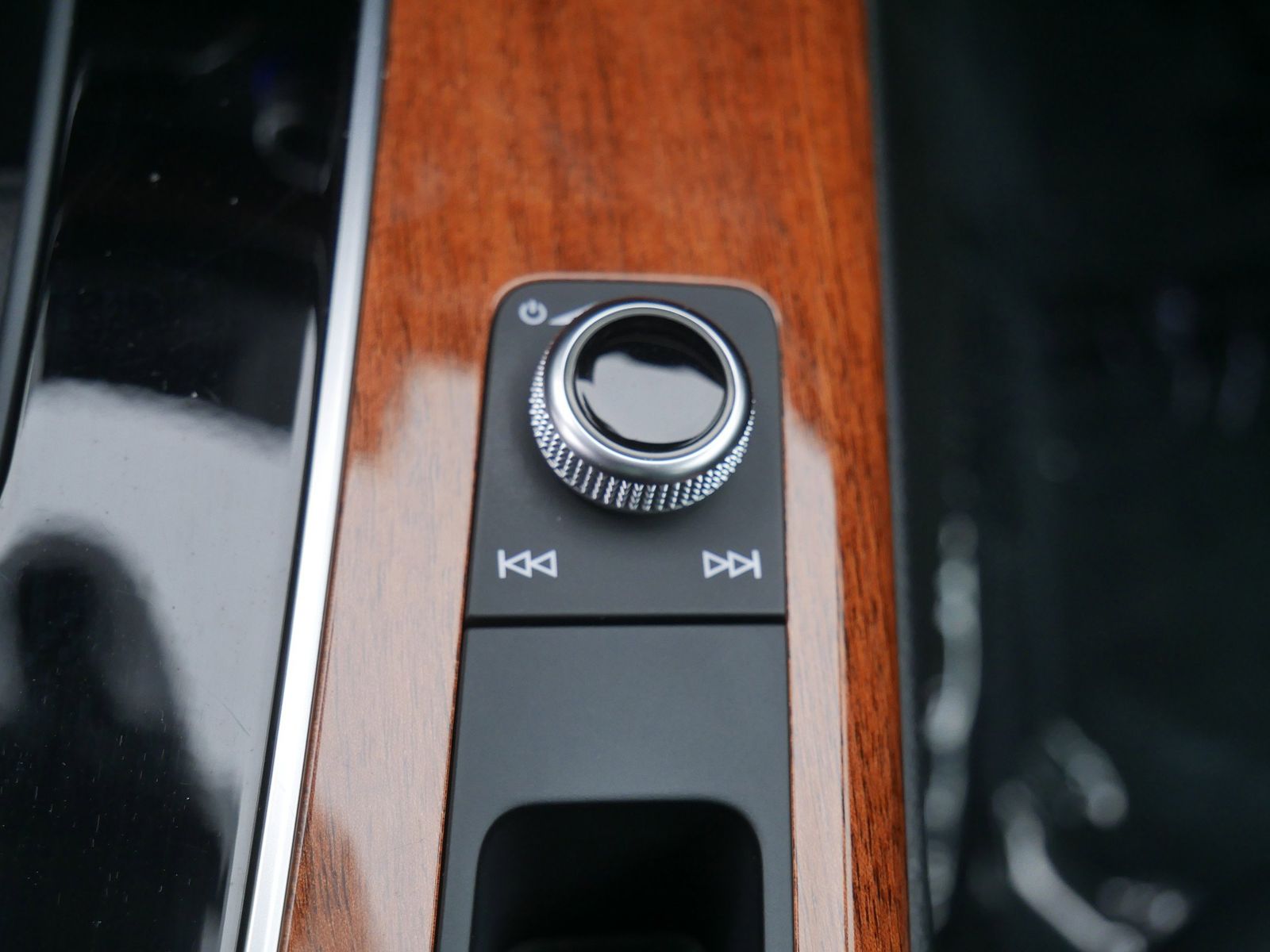 Thumbnail: 2023 Audi Q5 - 19