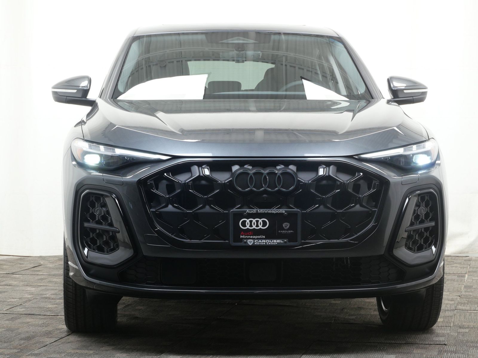 Thumbnail: 2026 Audi Q5 - 9