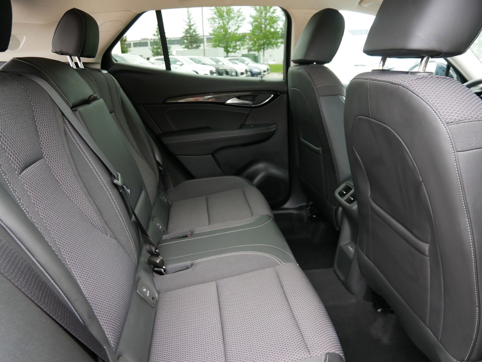 Thumbnail: 2023 Buick Envision - 11