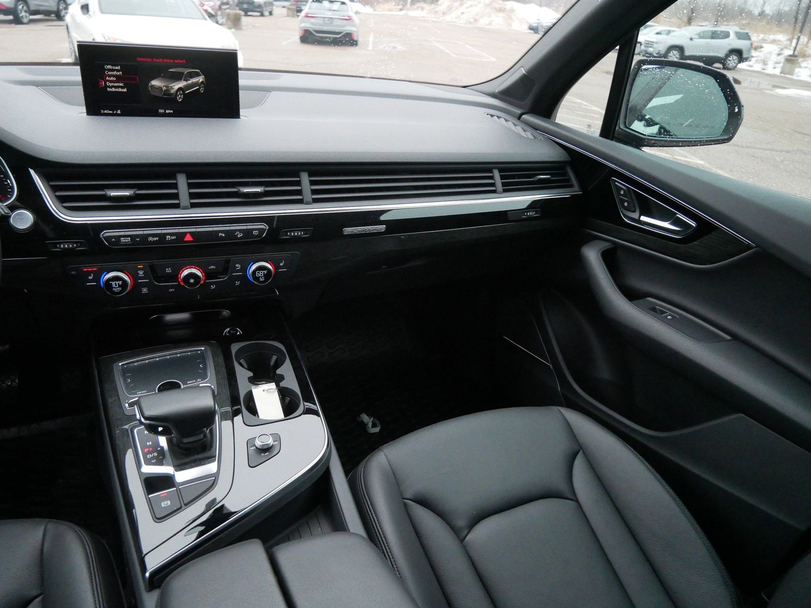 Thumbnail: 2018 Audi Q7 - 12