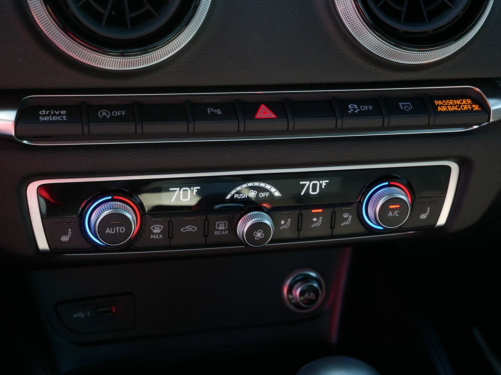 Thumbnail: 2020 Audi A3 - 21