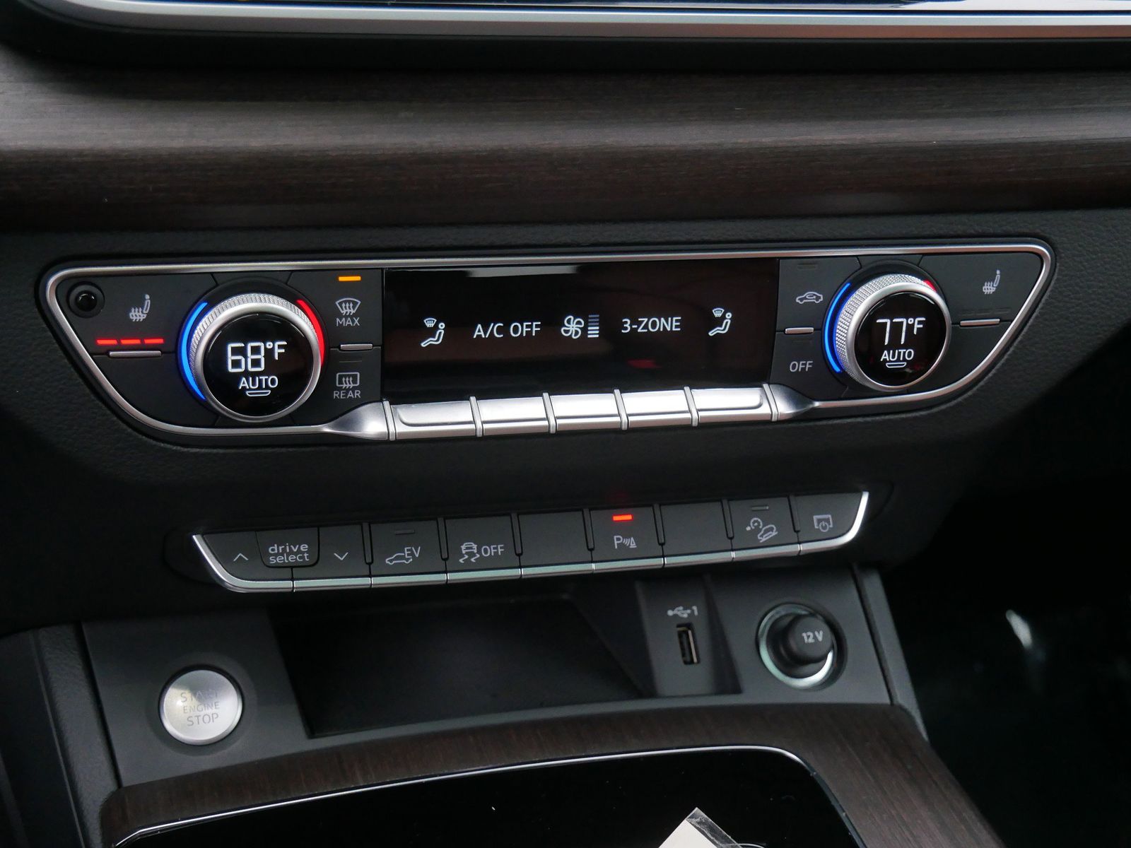 Thumbnail: 2025 Audi Q5 - 20