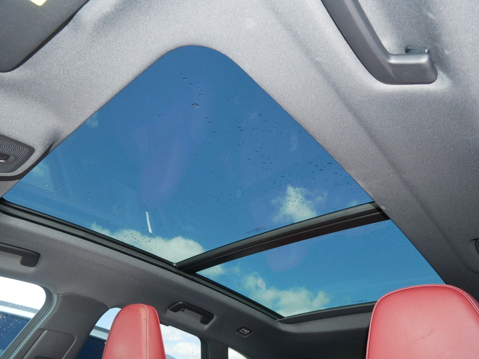 Thumbnail: 2025 Audi SQ5 - 27