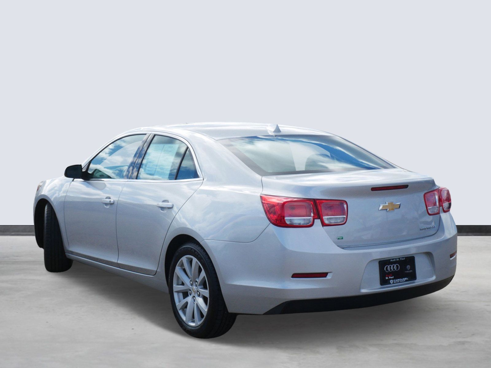 Thumbnail: 2014 Chevrolet Malibu - 3