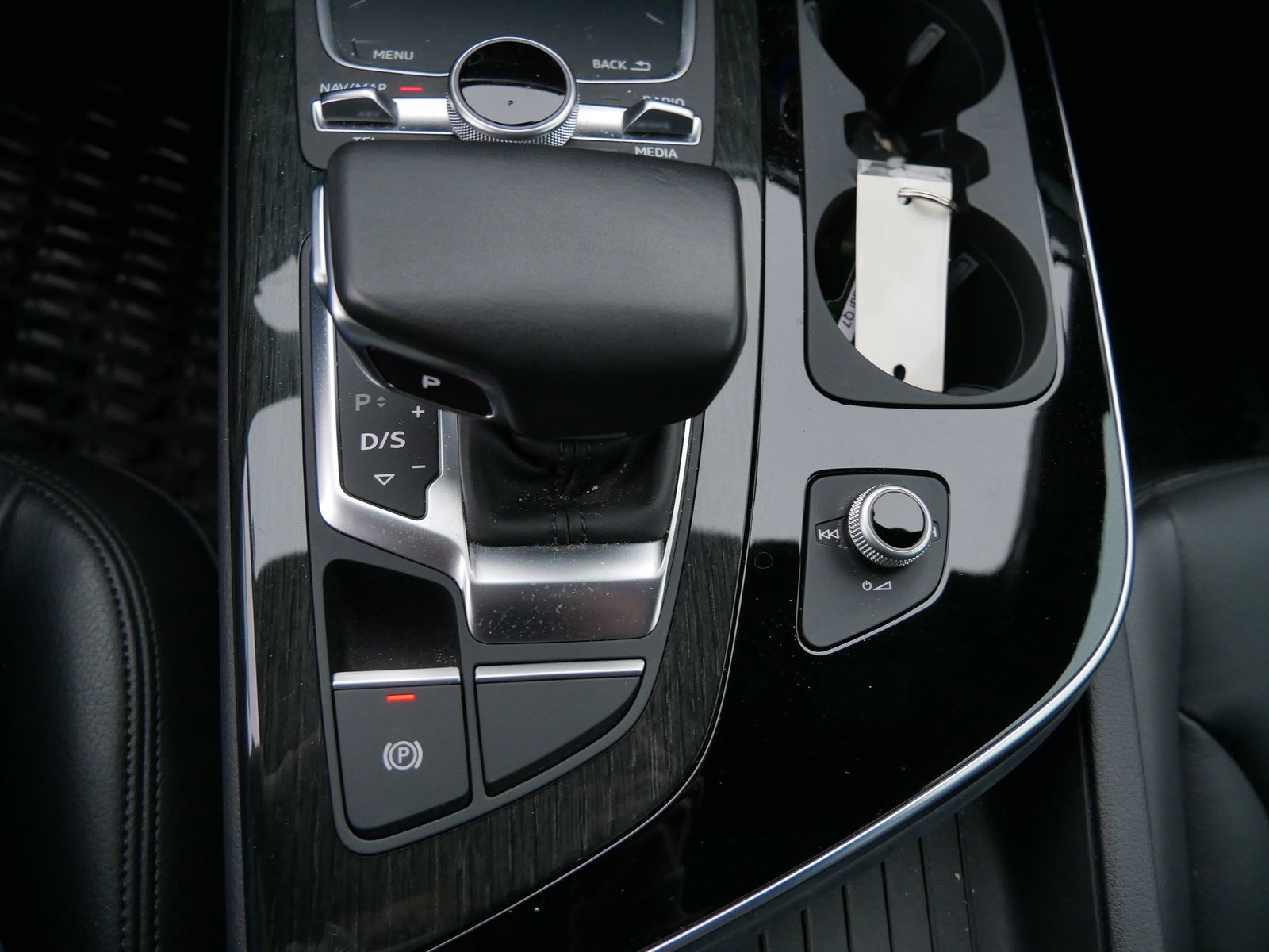 Thumbnail: 2018 Audi Q7 - 20