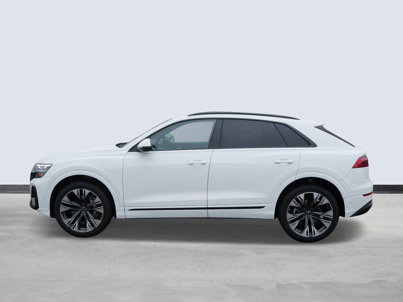 Thumbnail: 2025 Audi Q8 - 2