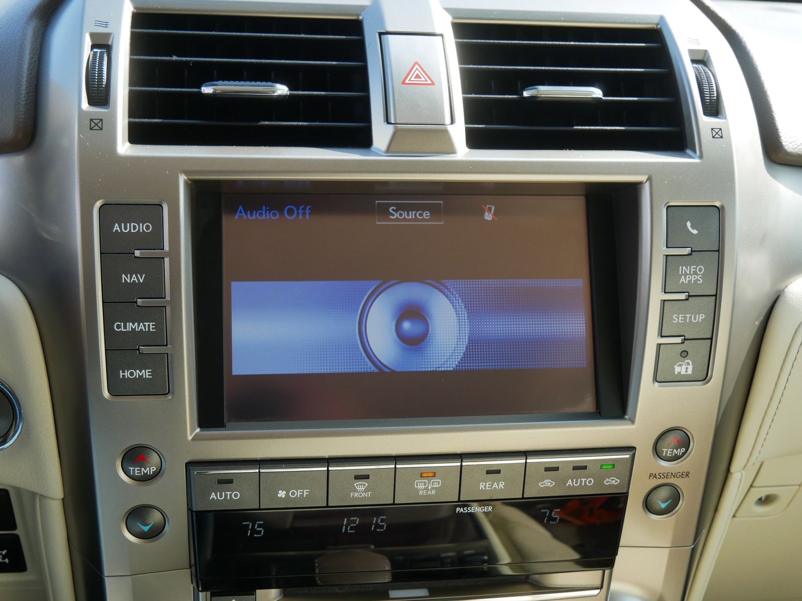 Thumbnail: 2014 Lexus GX - 17