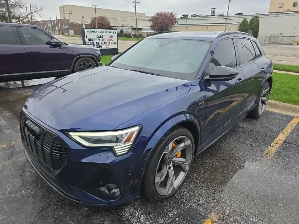 2023 Audi e-tron S Premium Plus -
                  Saint Paul, MN