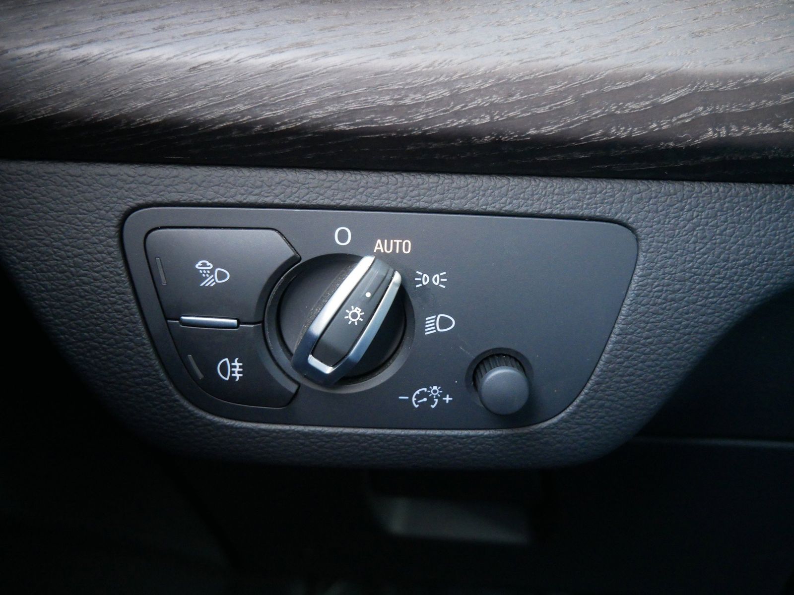 Thumbnail: 2018 Audi Q5 - 21