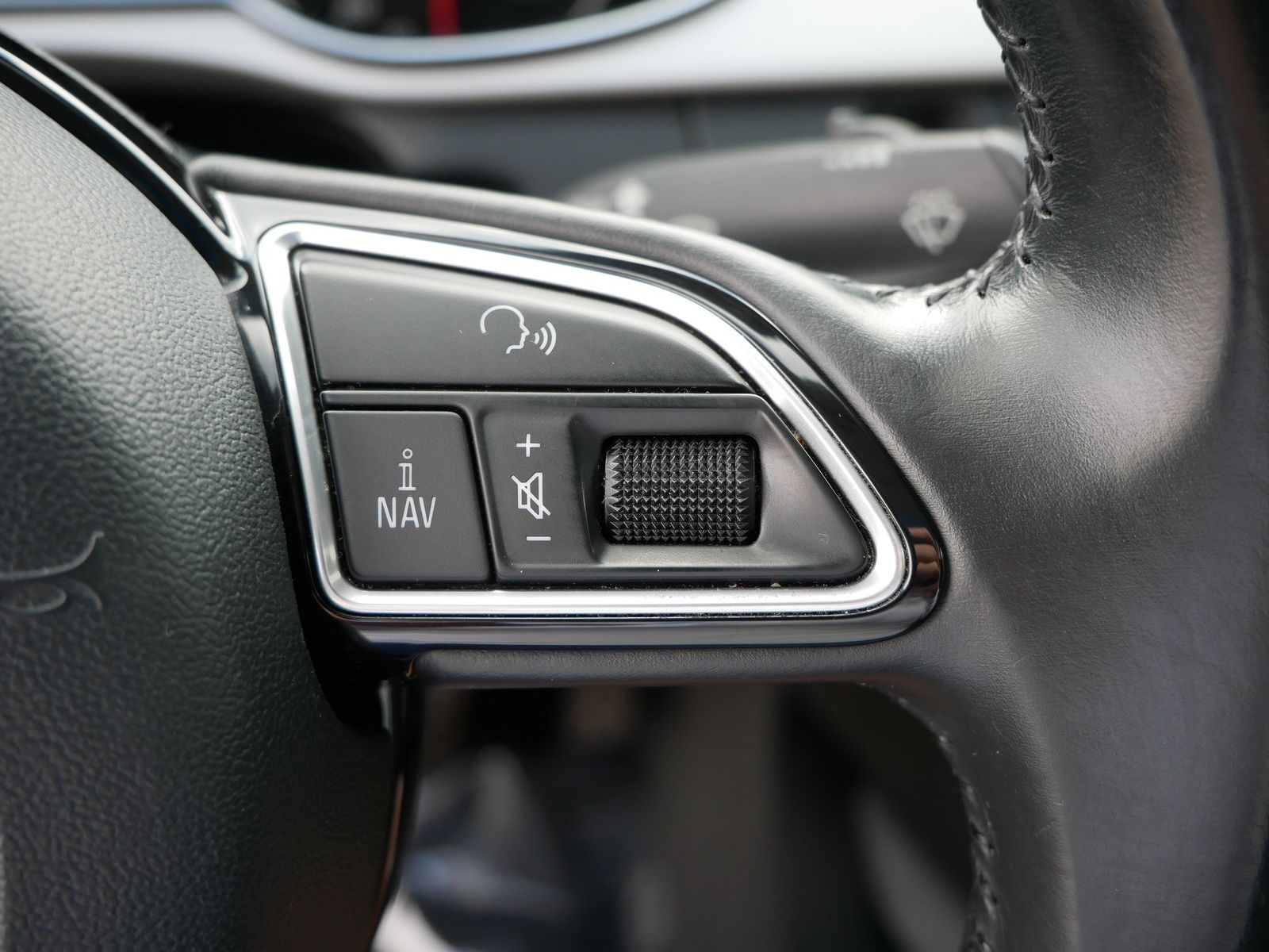 Thumbnail: 2016 Audi A4 - 18