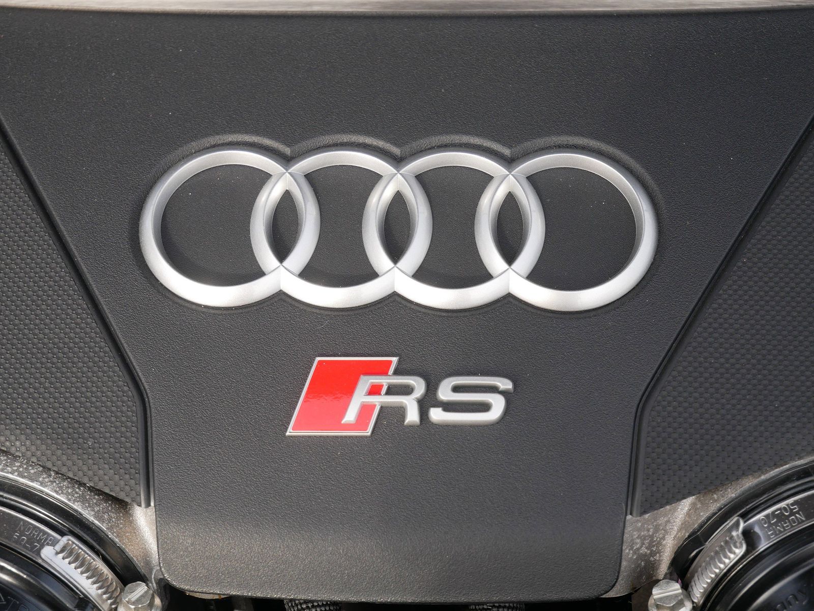 Thumbnail: 2026 Audi RS 6 - 10