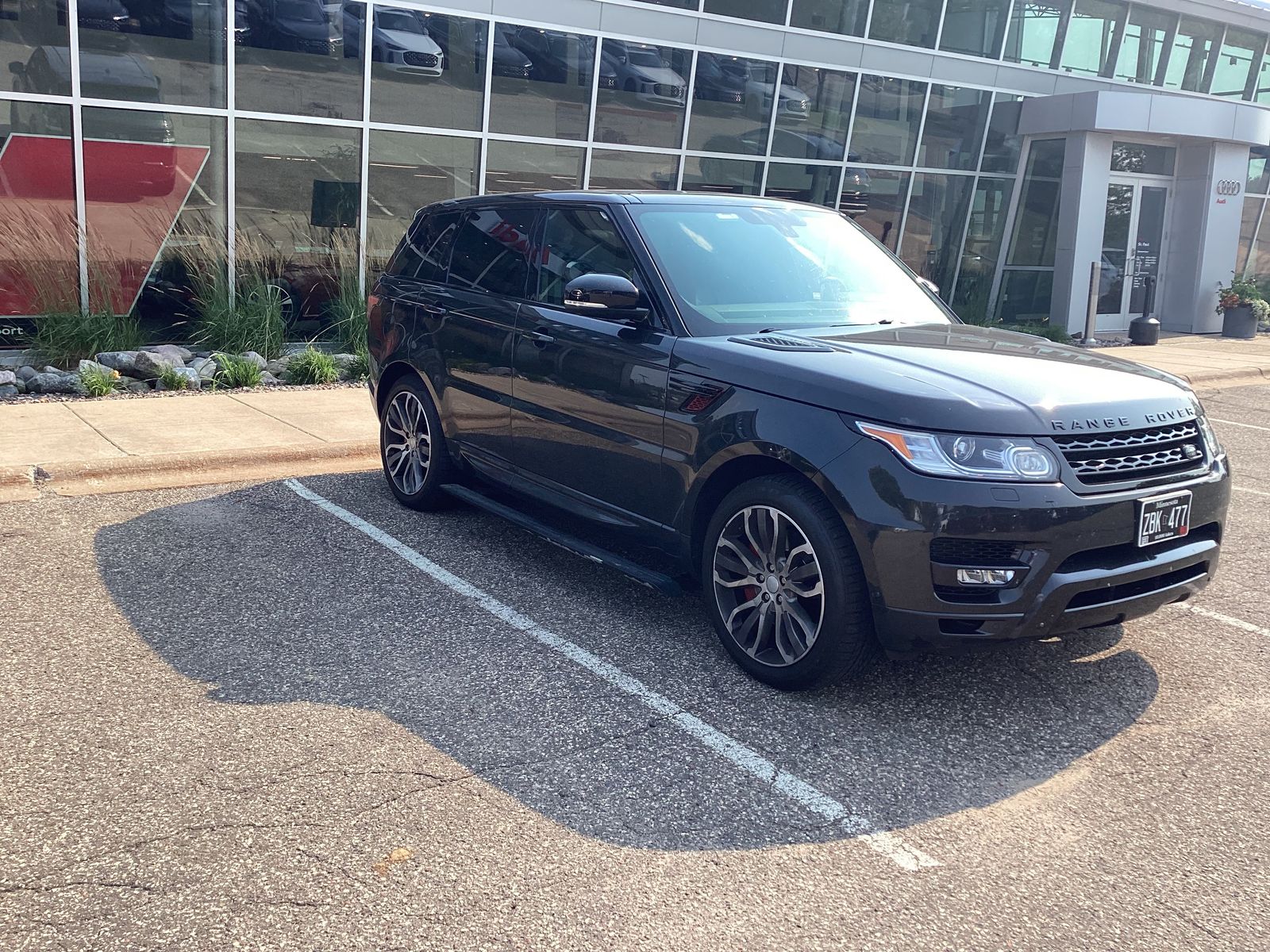 Thumbnail: 2014 Land Rover Range Rover Sport - 2
