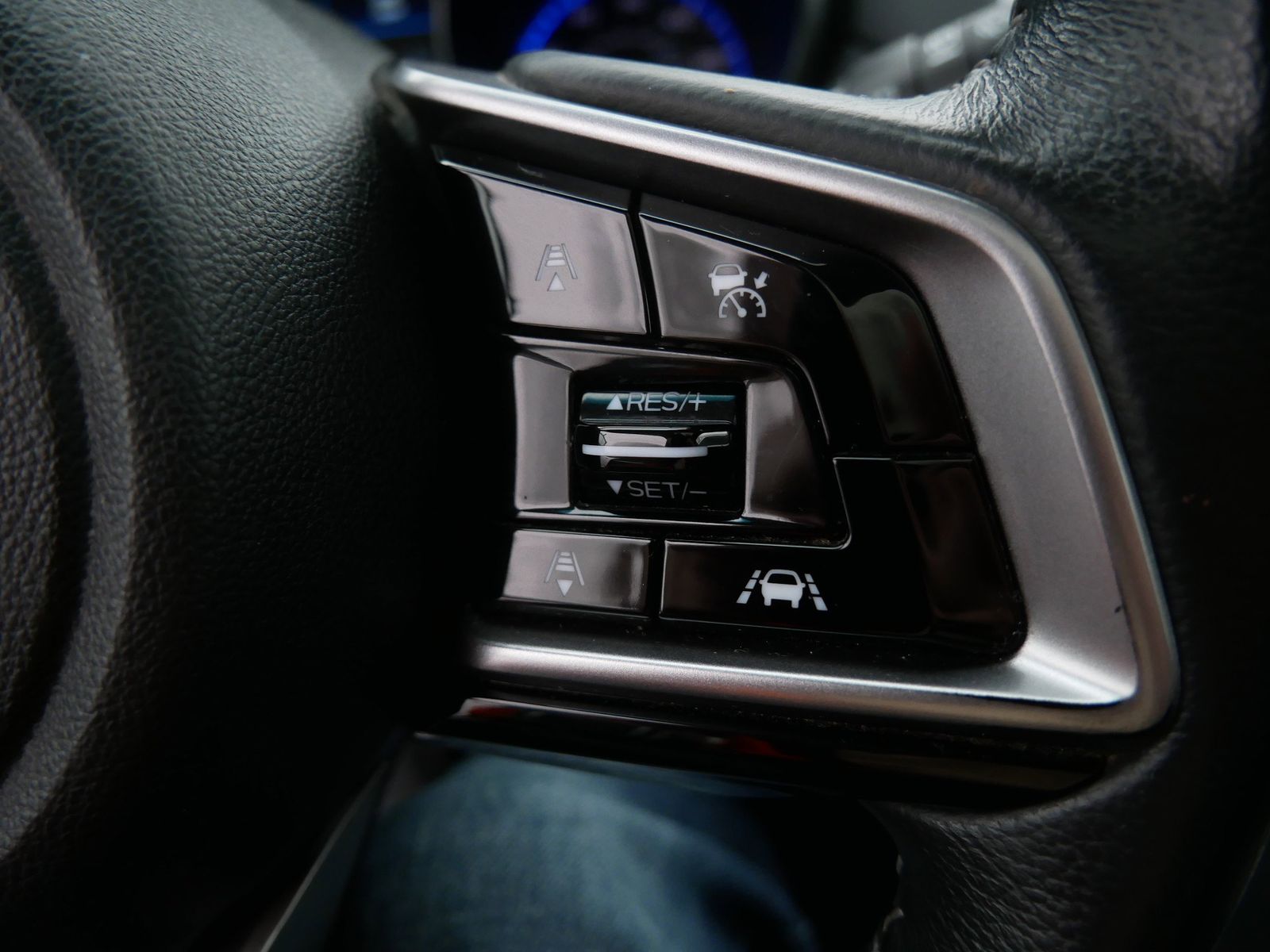 Thumbnail: 2018 Subaru Outback - 21