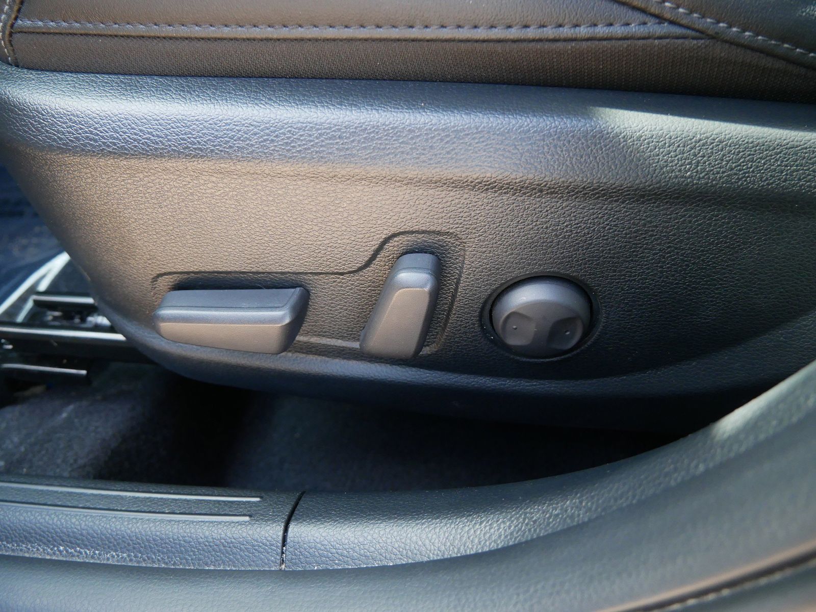 Thumbnail: 2025 Kia Seltos - 14