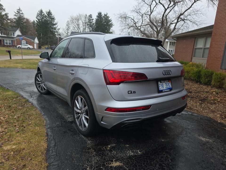 Thumbnail: 2024 Audi Q5 - 8