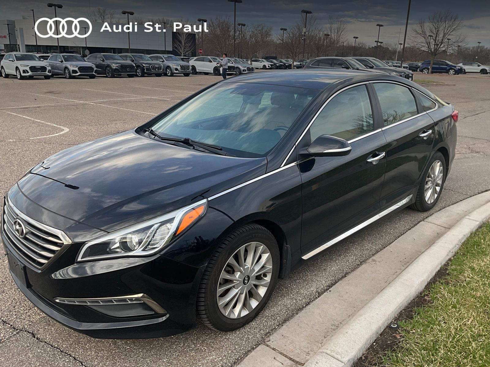 2015 Hyundai Sonata Limited -
                  Saint Paul, MN