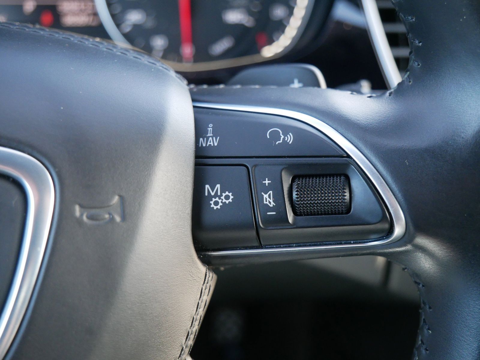 Thumbnail: 2017 Audi A8 - 28