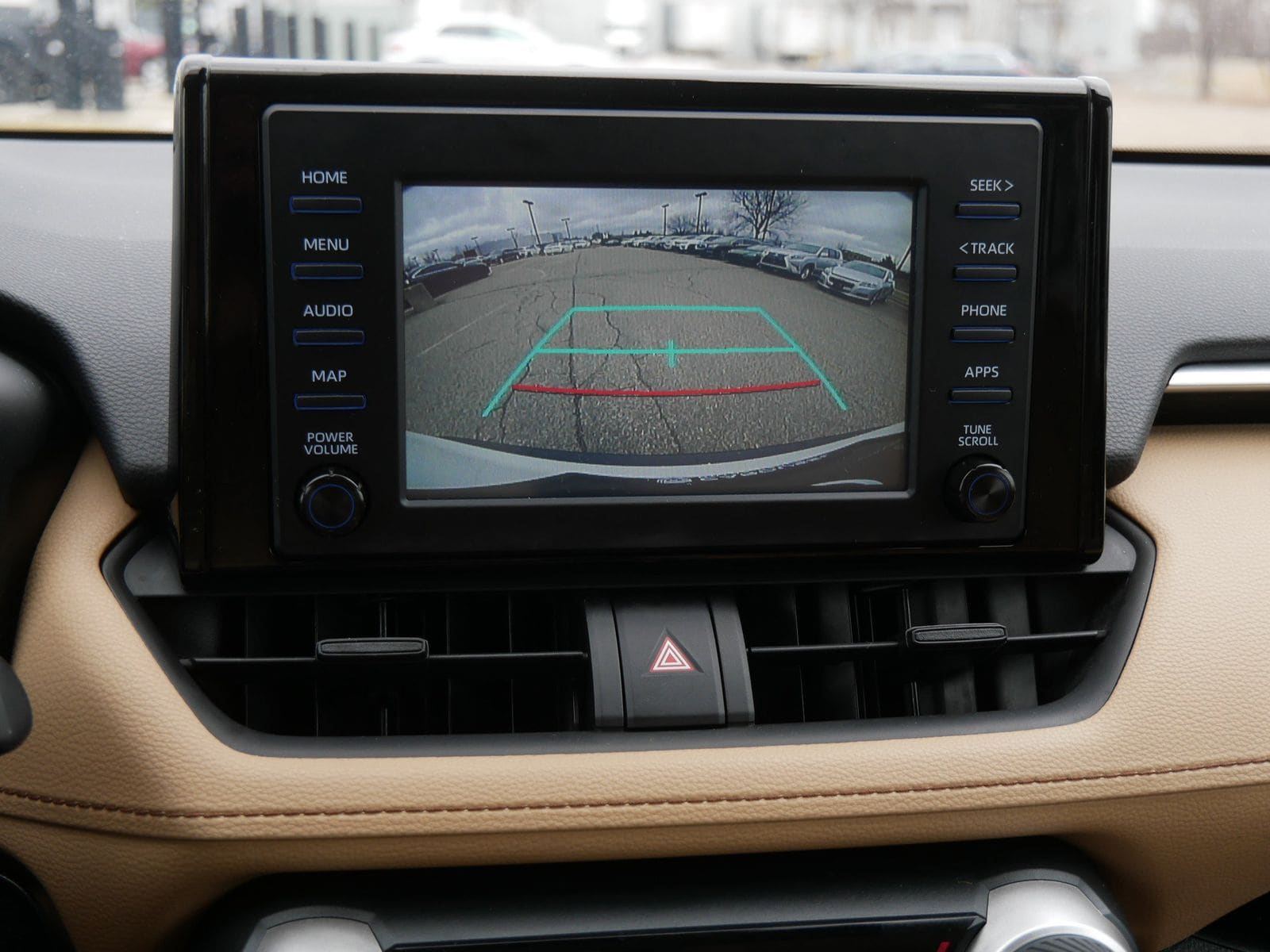 Thumbnail: 2019 Toyota RAV4 - 23