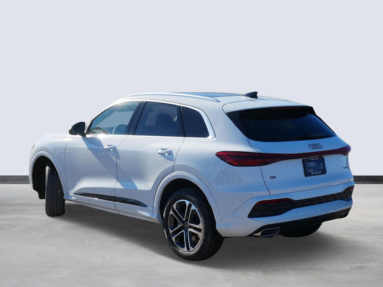 Thumbnail: 2025 Audi Q5 - 3