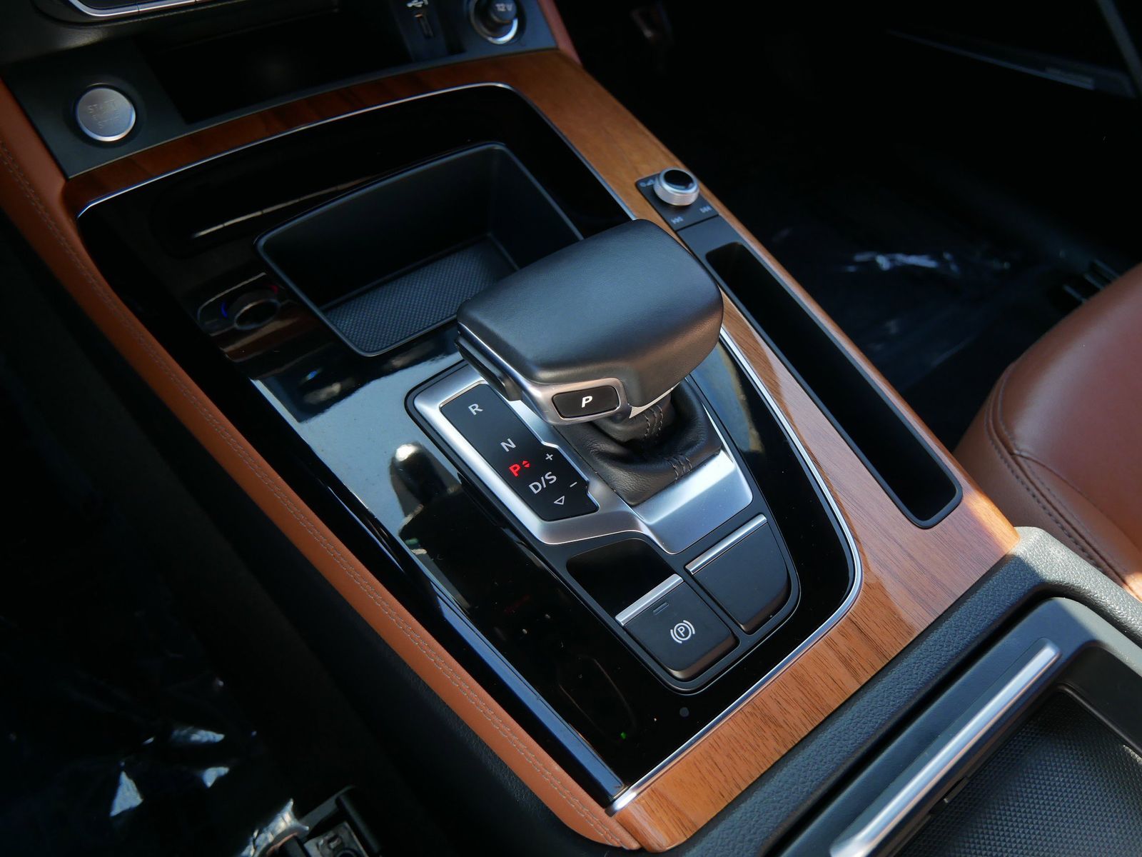 Thumbnail: 2022 Audi Q5 - 17