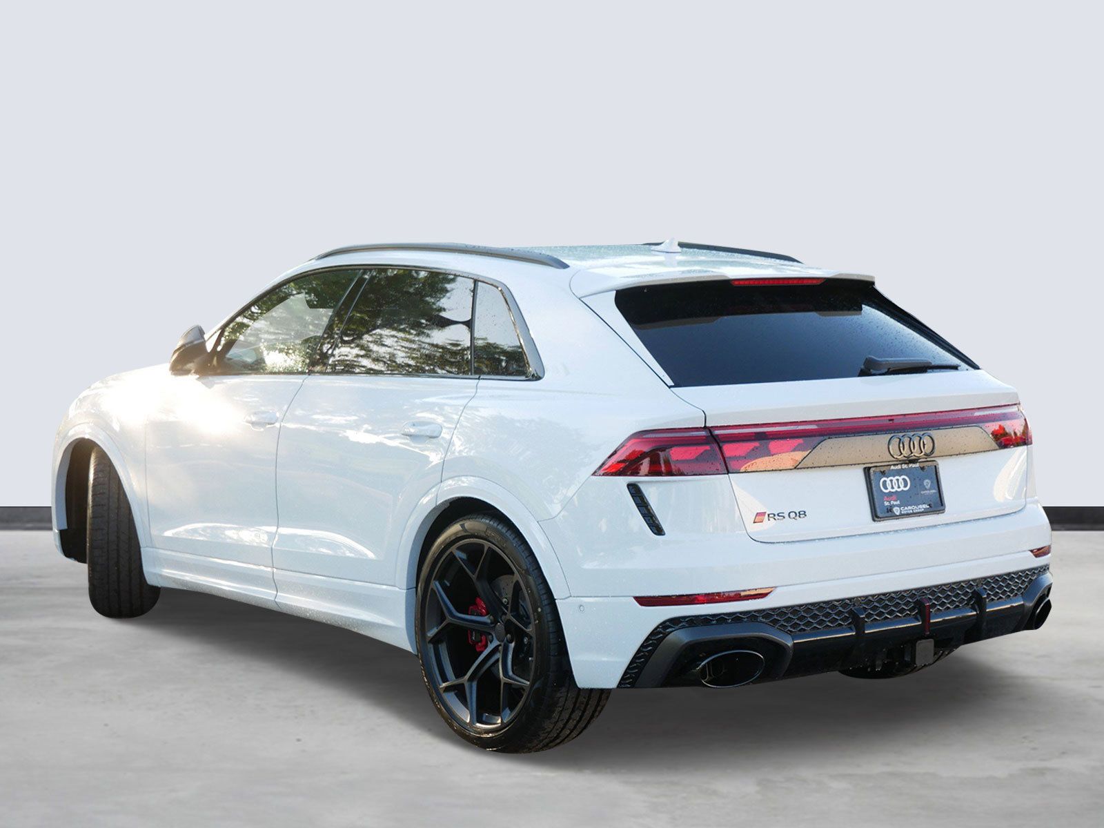 Thumbnail: 2026 Audi RS Q8 - 3
