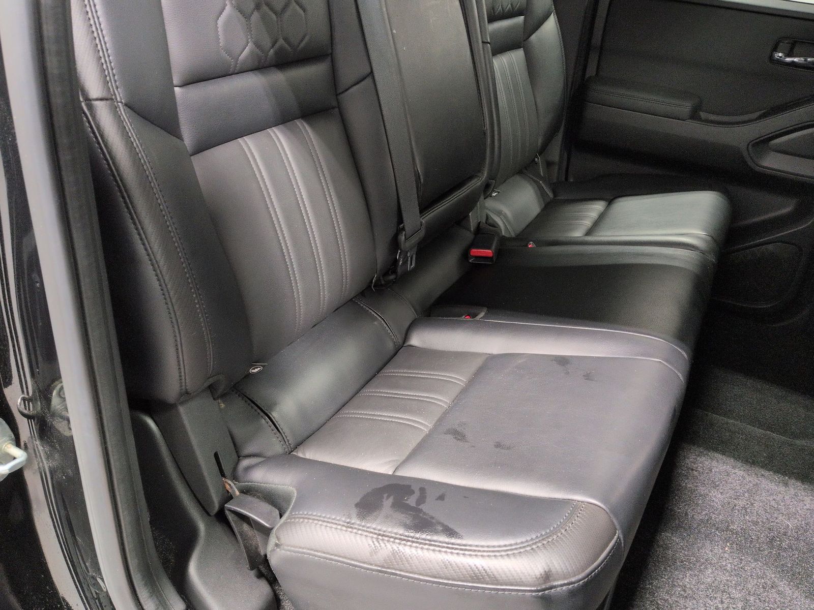 Thumbnail: 2022 Nissan Frontier - 22