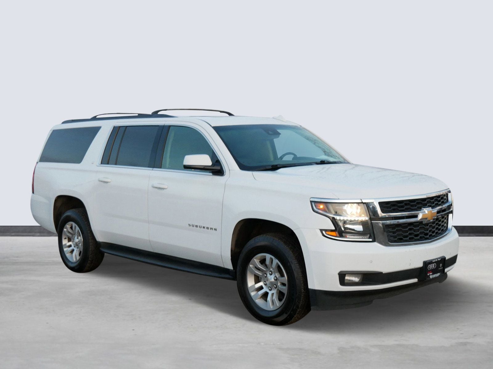 Thumbnail: 2019 Chevrolet Suburban - 6
