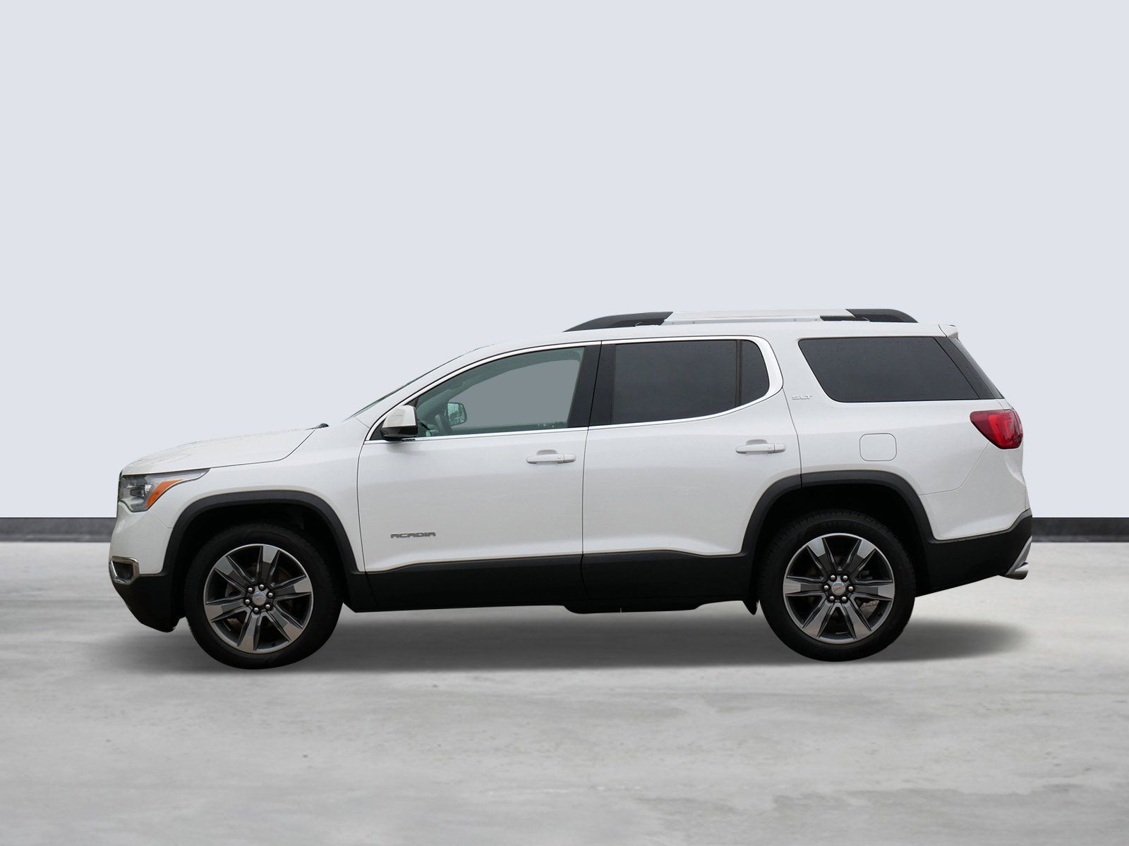 Thumbnail: 2017 GMC Acadia - 2