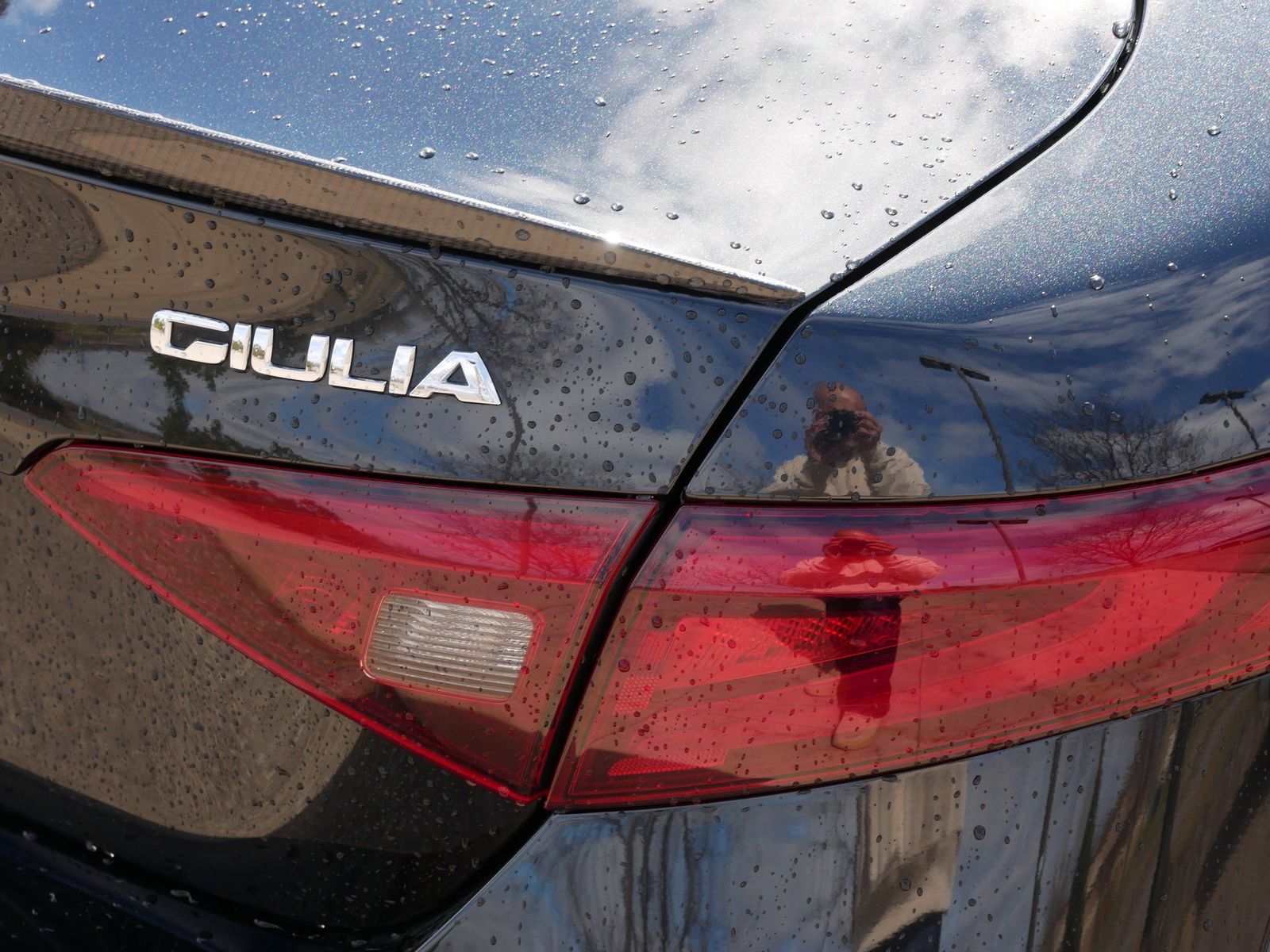 Thumbnail: 2017 Alfa Romeo Giulia - 10