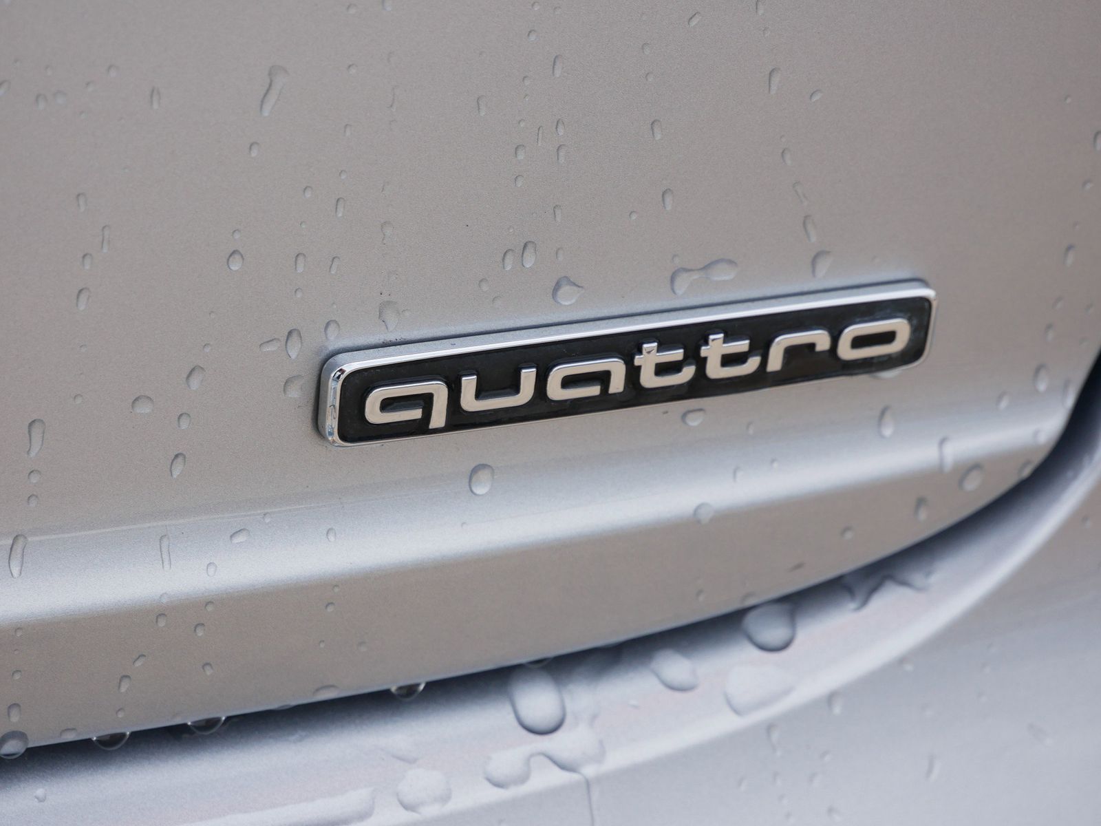 Thumbnail: 2021 Audi Q8 - 9