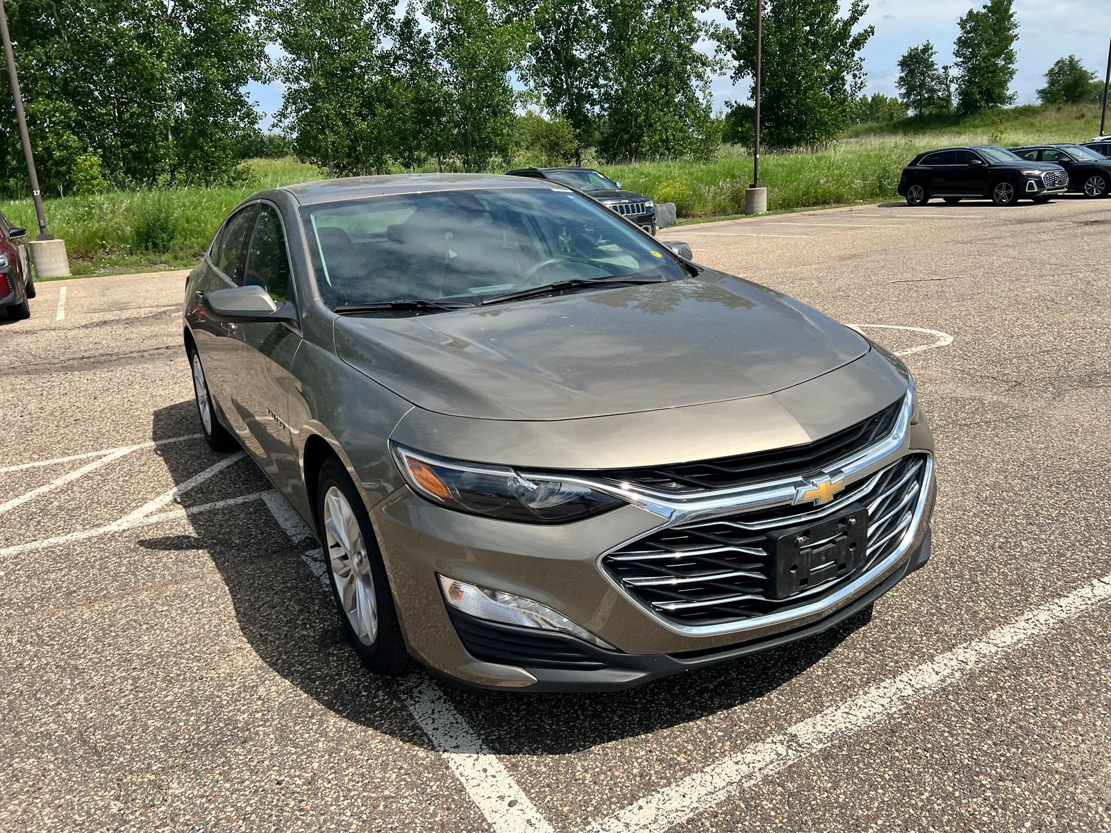 Thumbnail: 2020 Chevrolet Malibu - 2