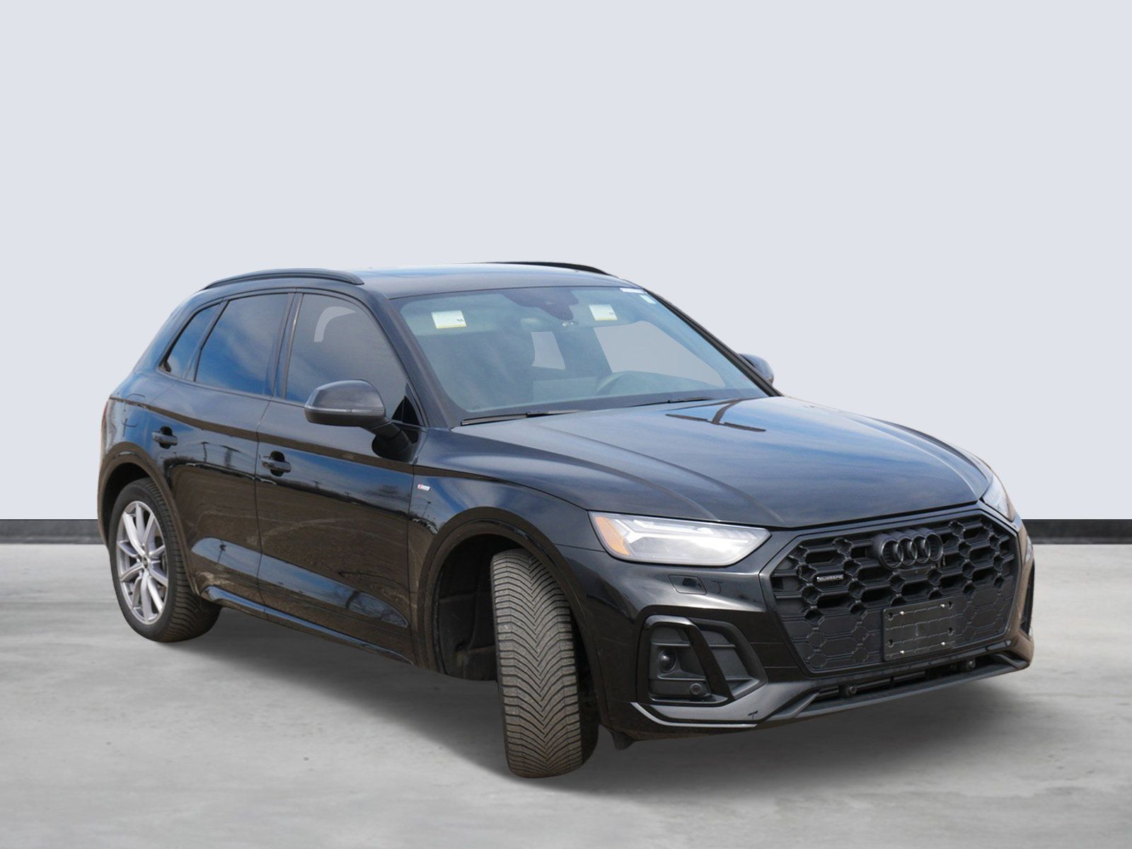 Thumbnail: 2023 Audi Q5 - 6