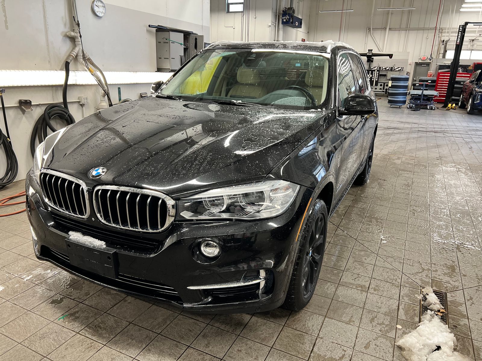 Thumbnail: 2015 BMW X5 - 2