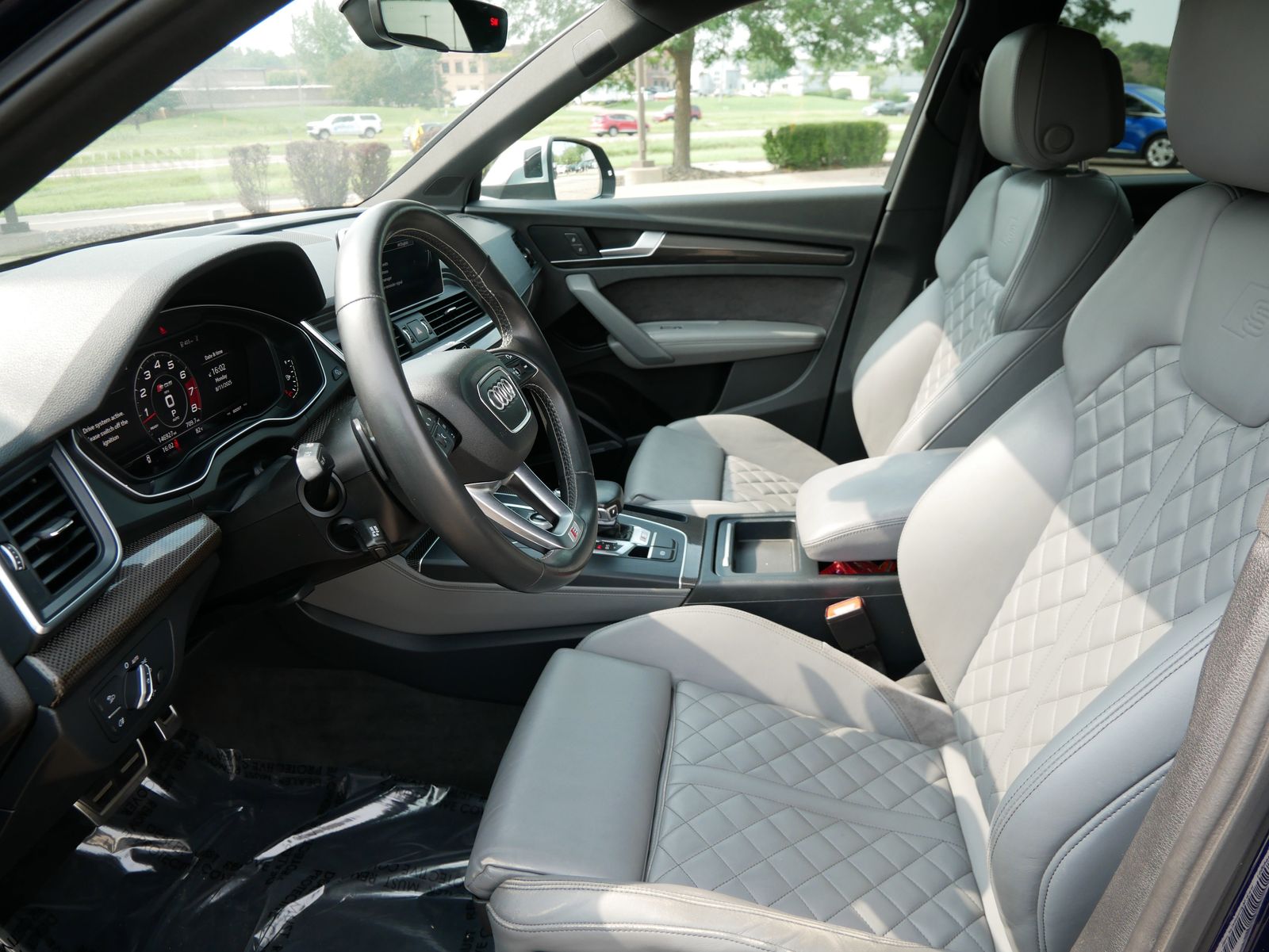 Thumbnail: 2018 Audi SQ5 - 8