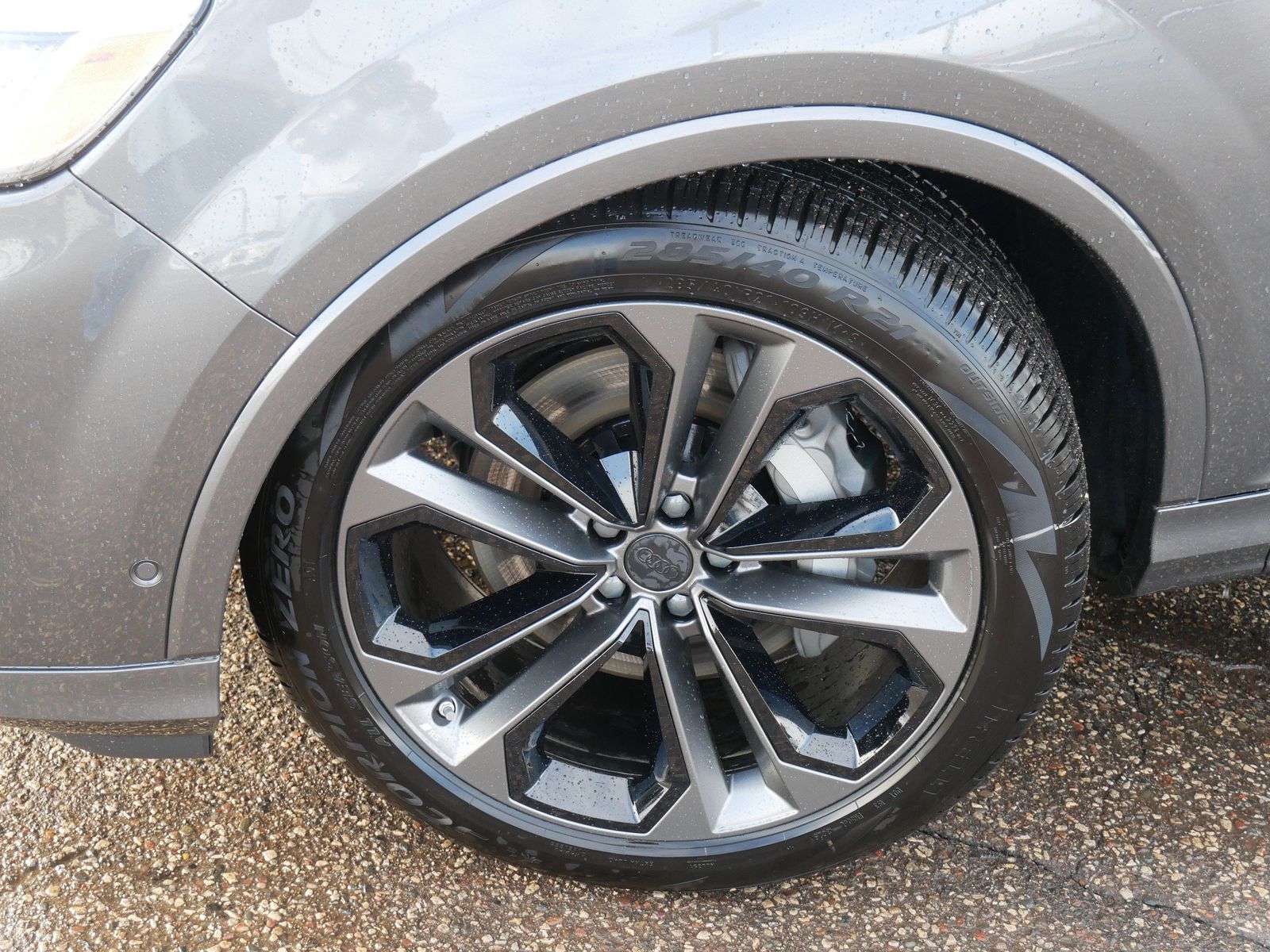 Thumbnail: 2026 Audi Q7 - 7