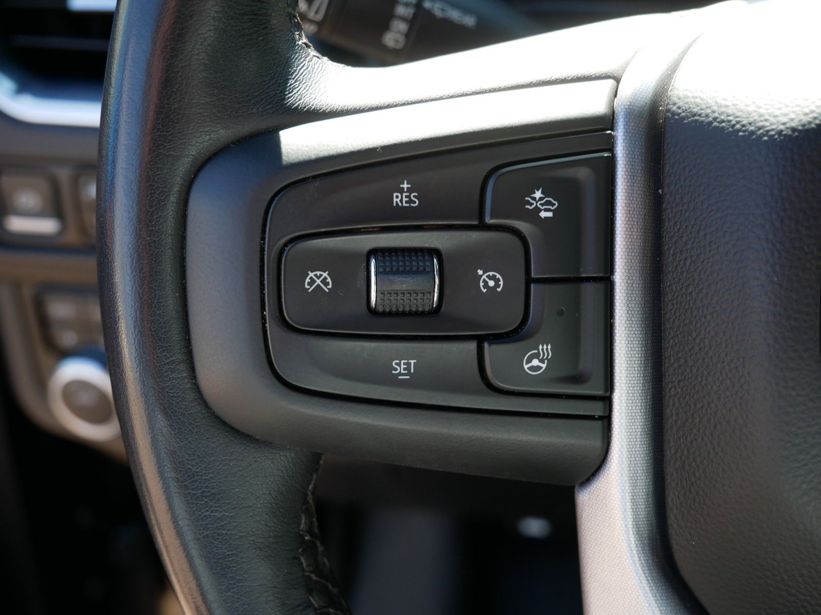 Thumbnail: 2022 GMC Yukon - 20