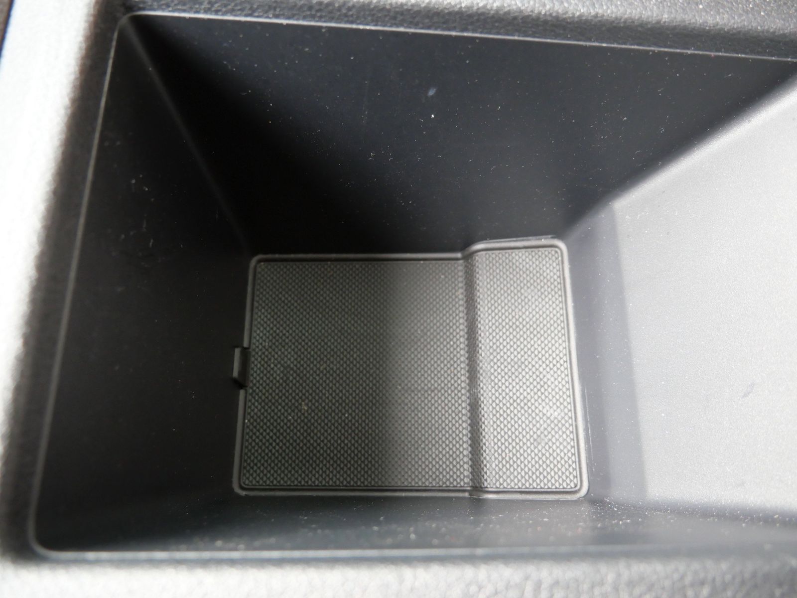 Thumbnail: 2025 Audi Q3 - 26