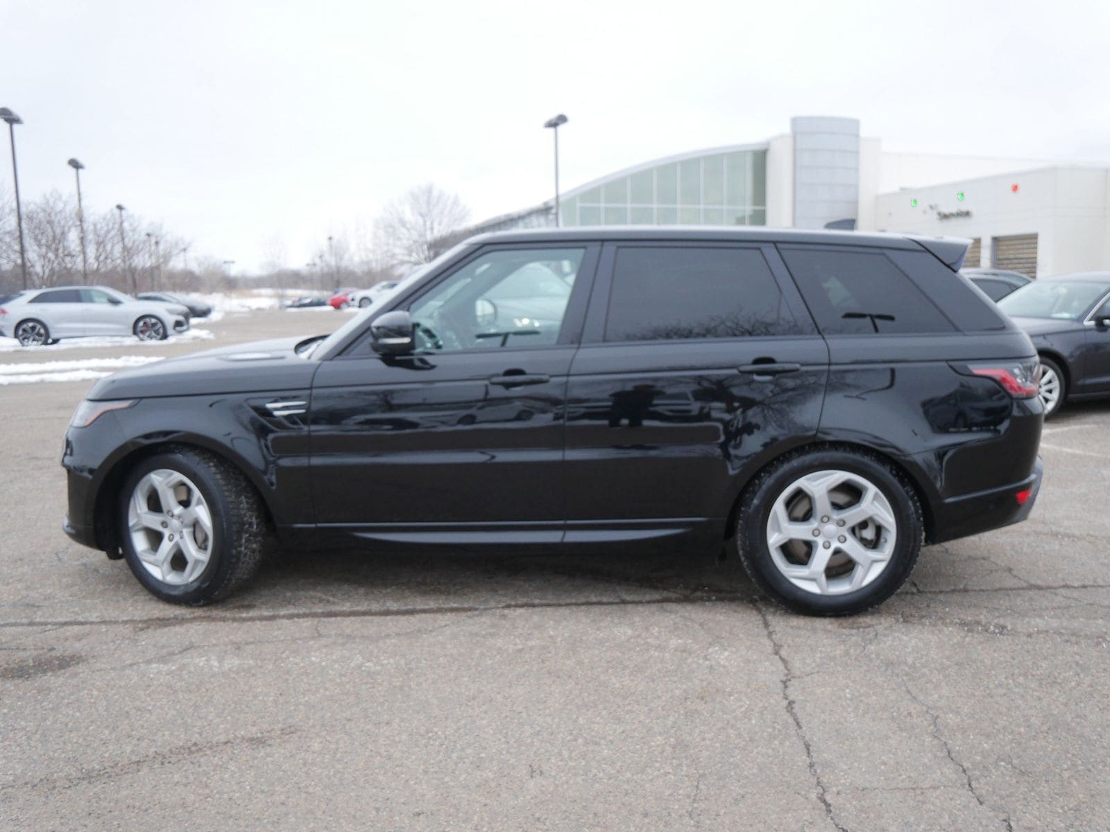 Thumbnail: 2018 Land Rover Range Rover Sport - 2